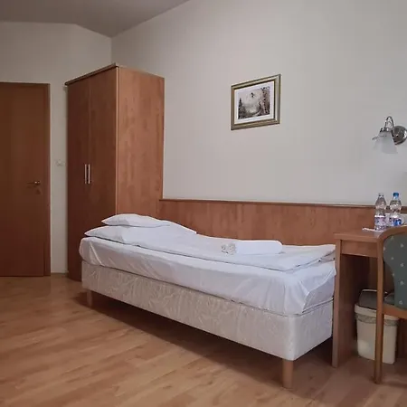 Aqua Therm Hotel 3*