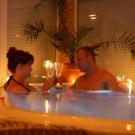 Aqua Therm - فندق زلاكاروس