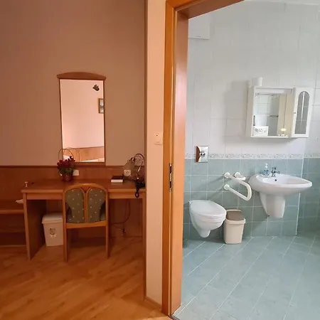 Aqua Therm - فندق
