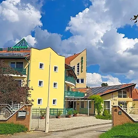 Hotel Aqua Therm - 3*